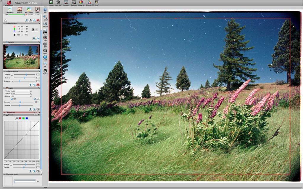OpticFilm 8200i