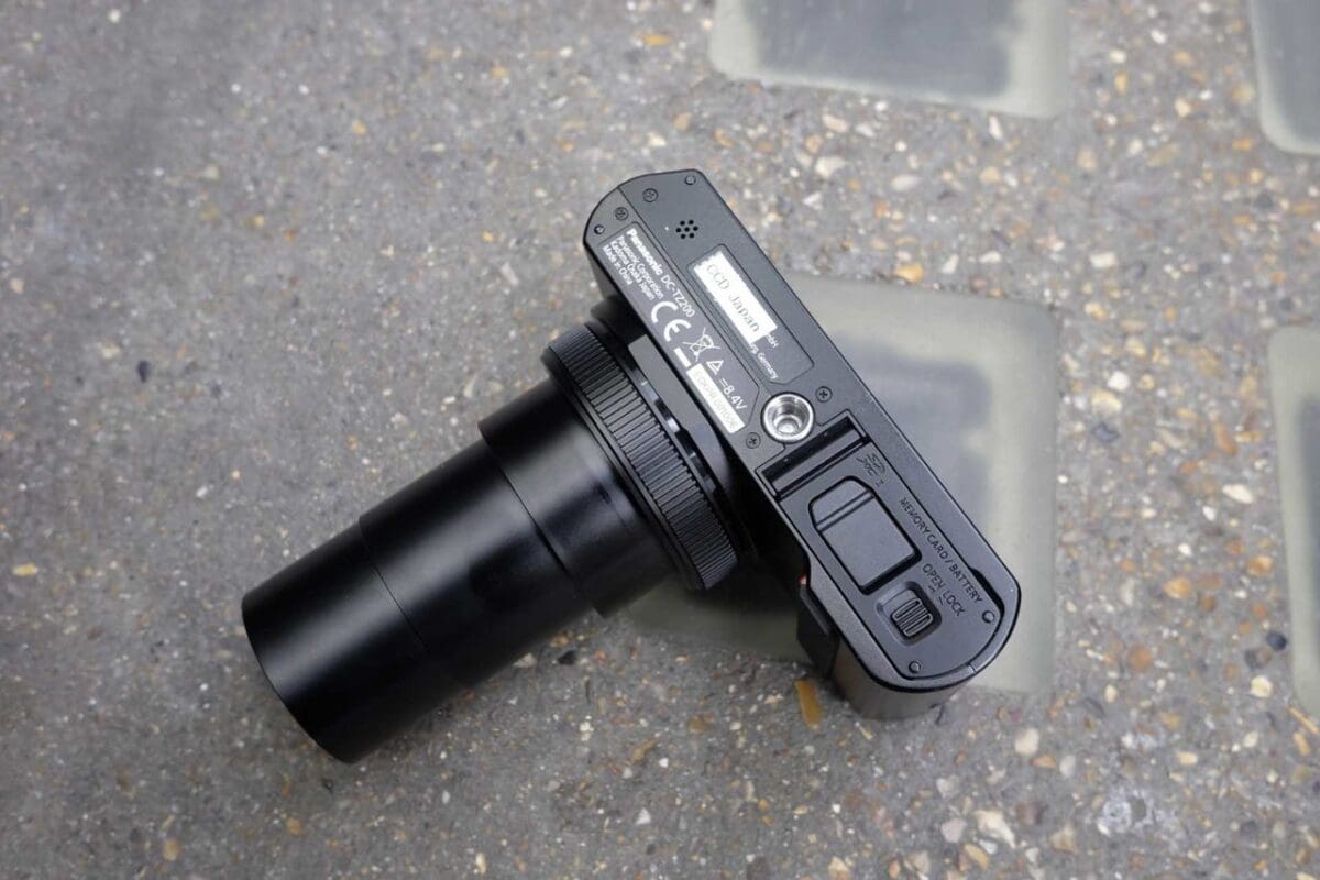 Panasonic TZ200 Review: build quality