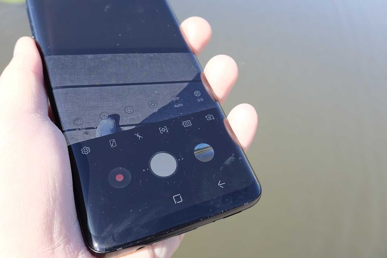 Samsung S9 Camera Review: build quality