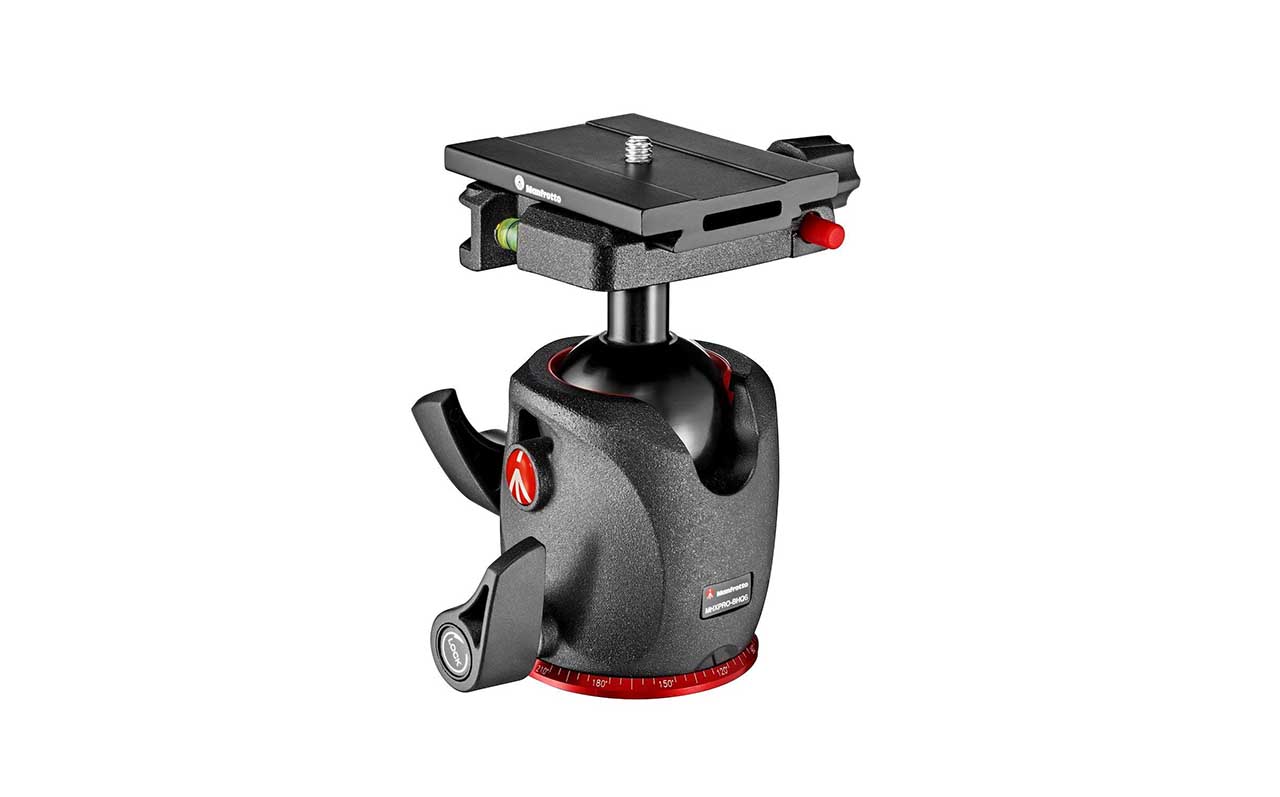 Best Ball Head: Manfrotto XPro Magnesium Ball head with top lock plate