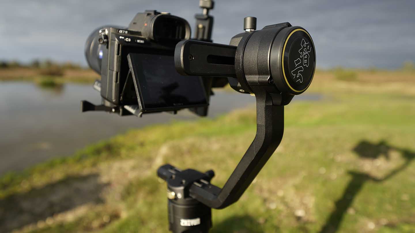 ZHIYUN Crane 2S Review