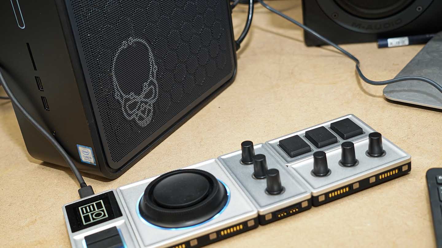 Intel NUC 9 Extreme Review
