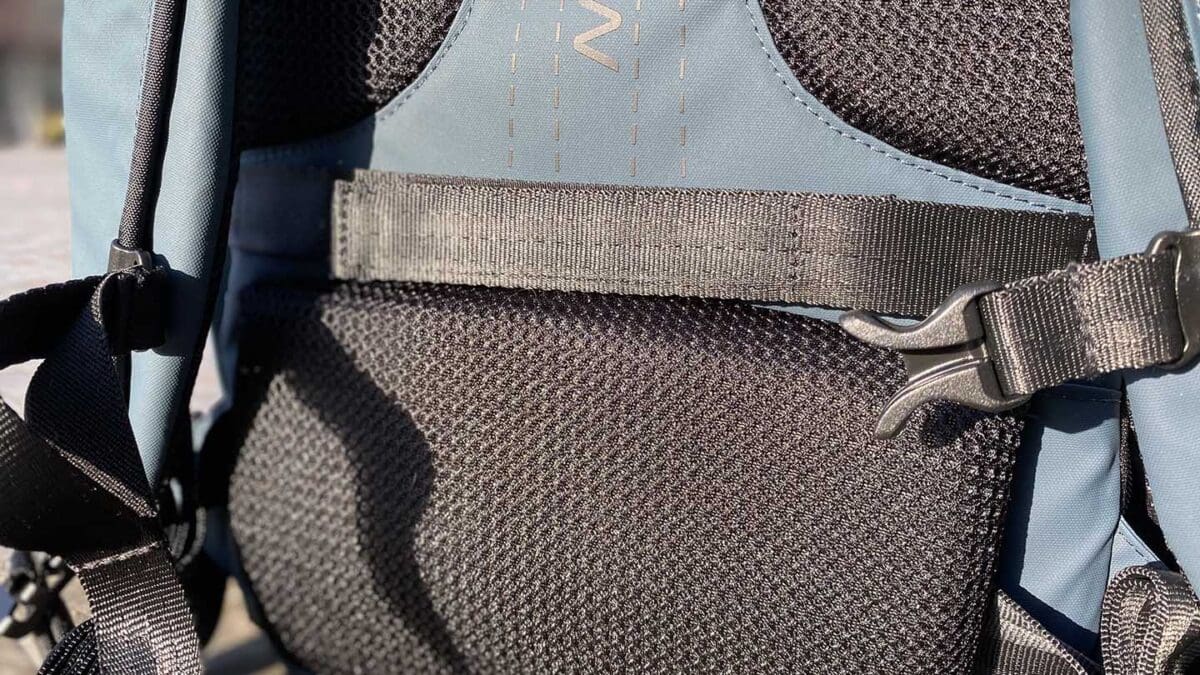 Tenba DNA 16 DSLR Backpack review