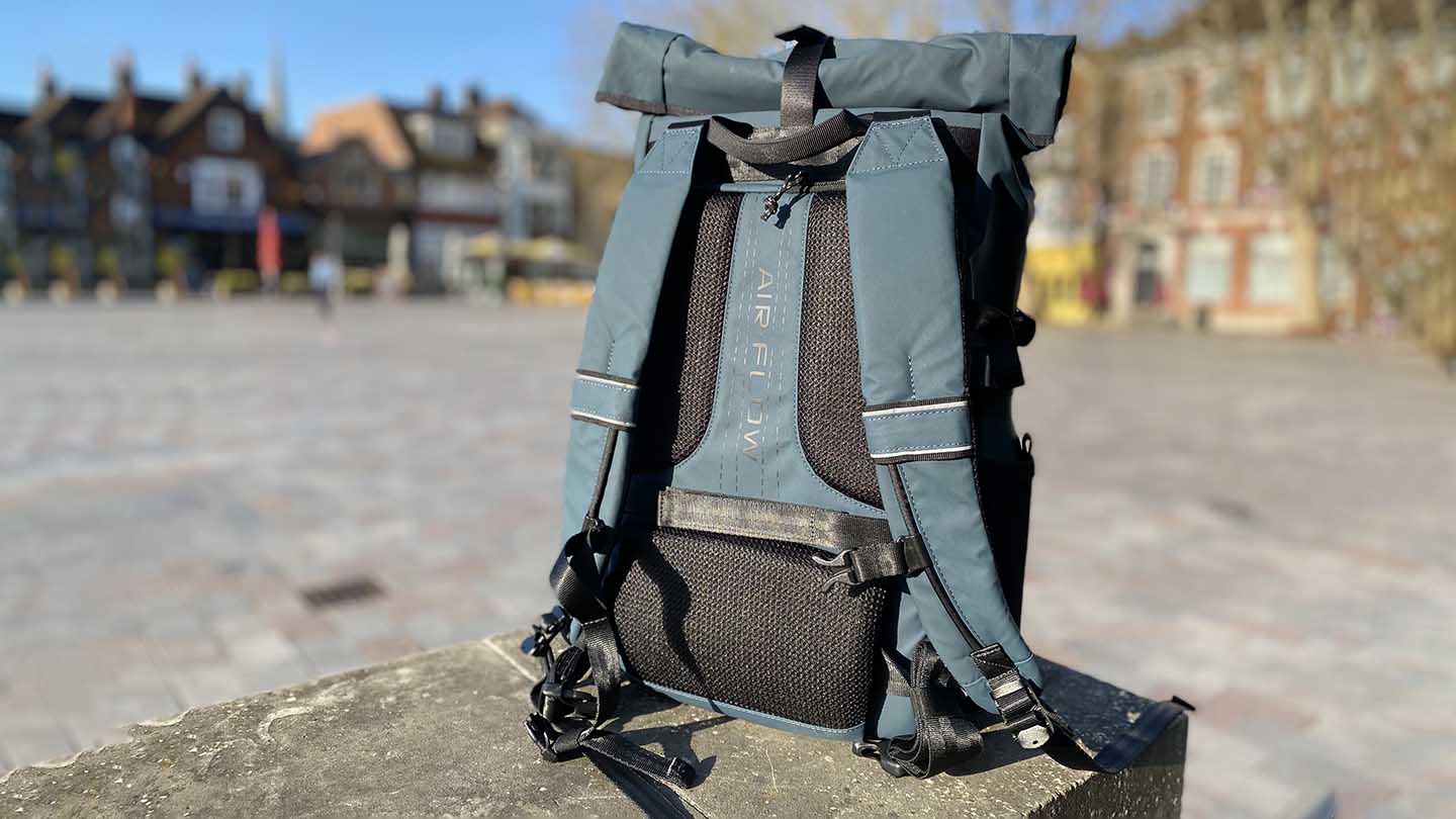 Tenba DNA 16 DSLR Backpack review