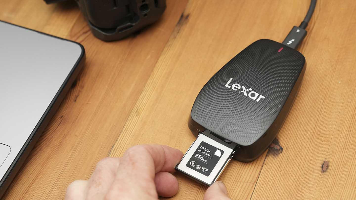 Lexar Professional CFexpress Type B USB 3.2 Gen 2×2 Reader review
