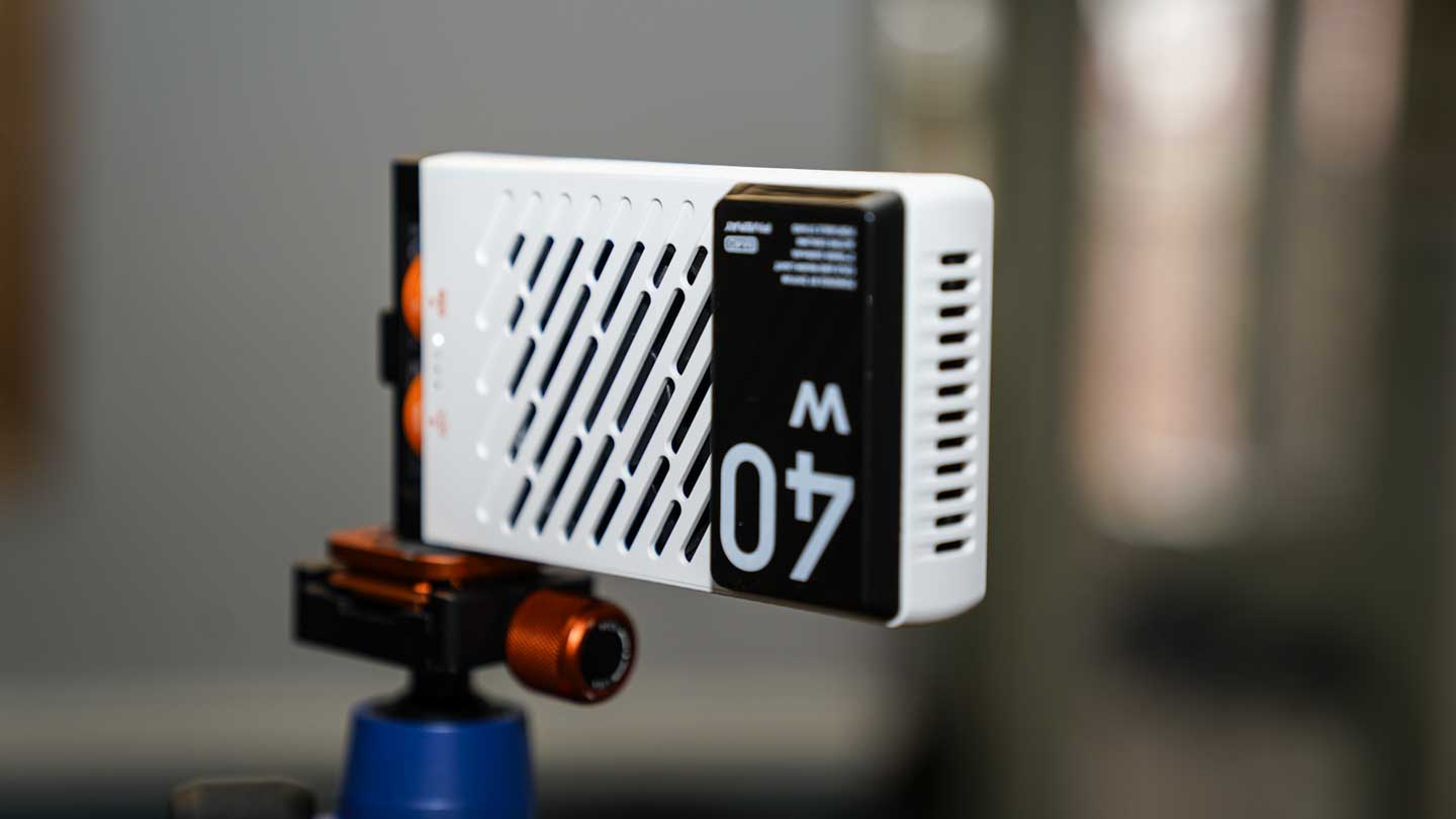 Zhiyun FIVERAY M40 Review