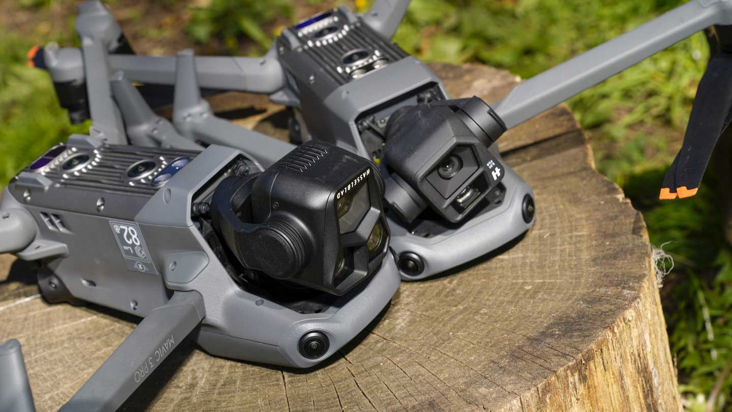 DJI Mavic 3 Vs DJI Mavic 3 Pro
