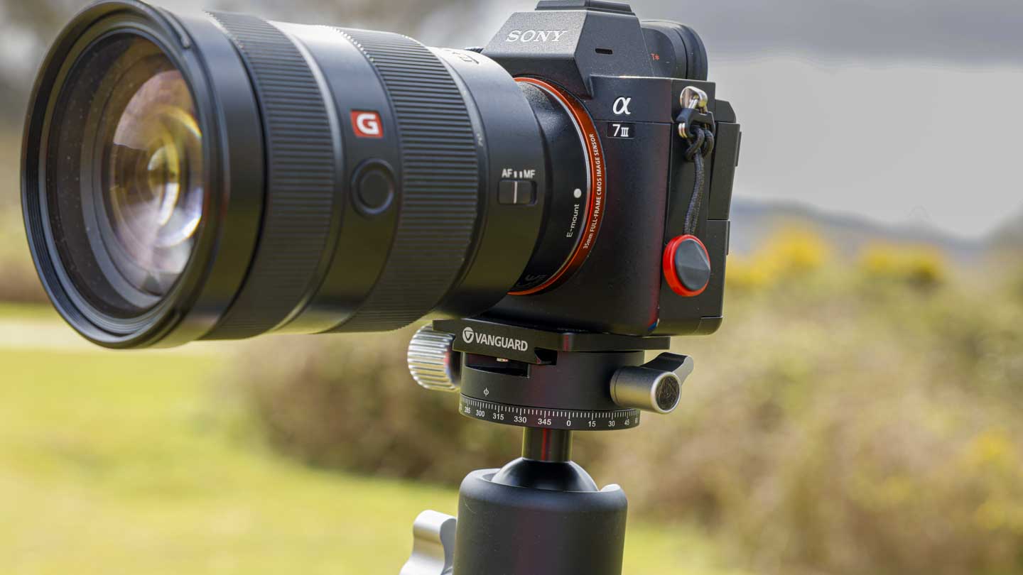 Vanguard VEO BH-250S Ball Head Review: Arca base plate