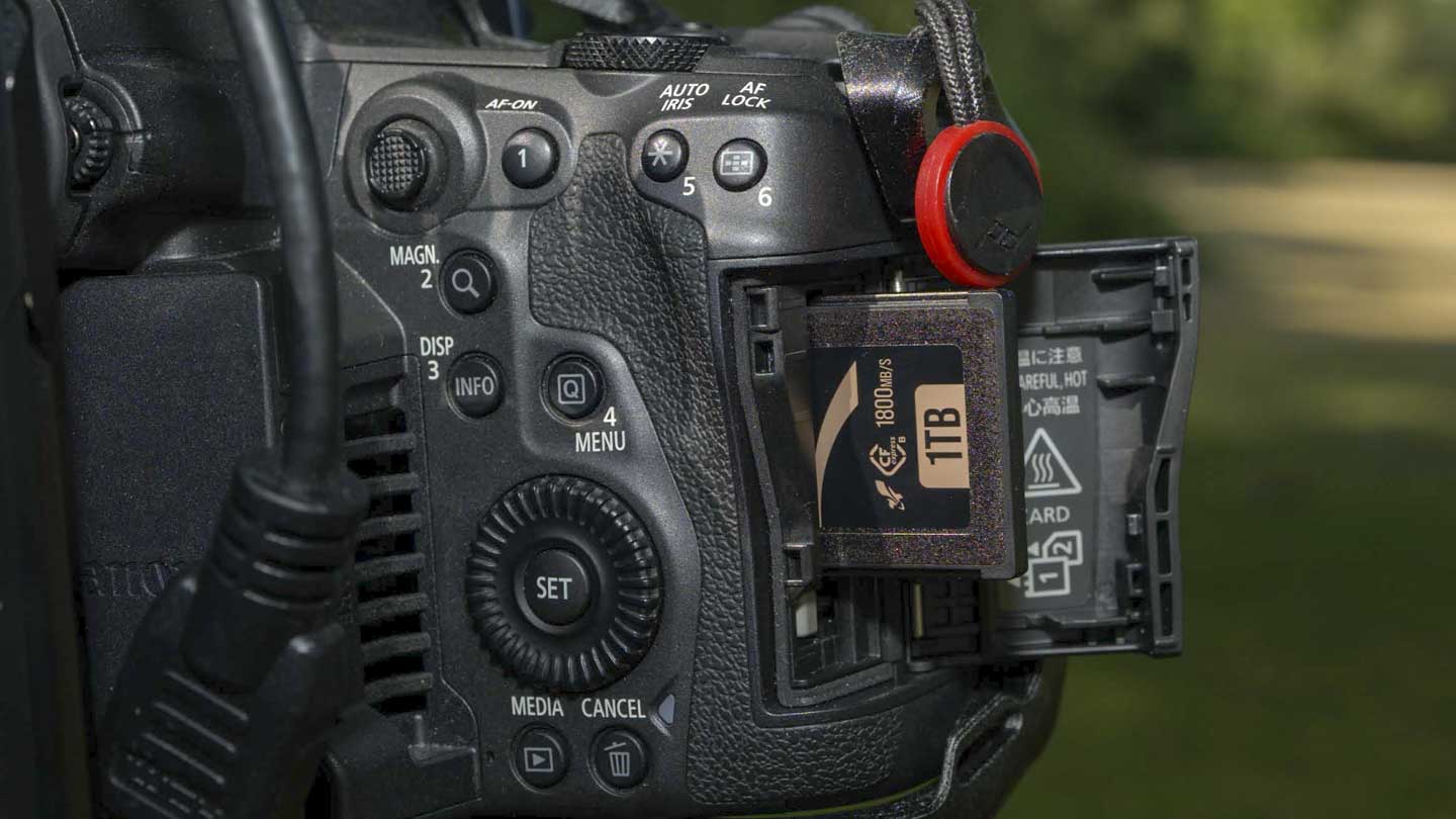 Sabrent Rocket CFX Type B Memory Card