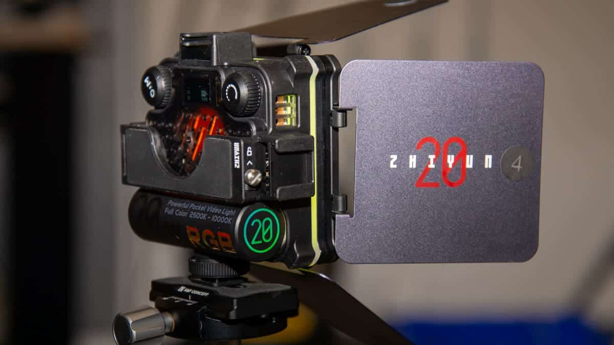 ZHIYUN FIVERAY M20C