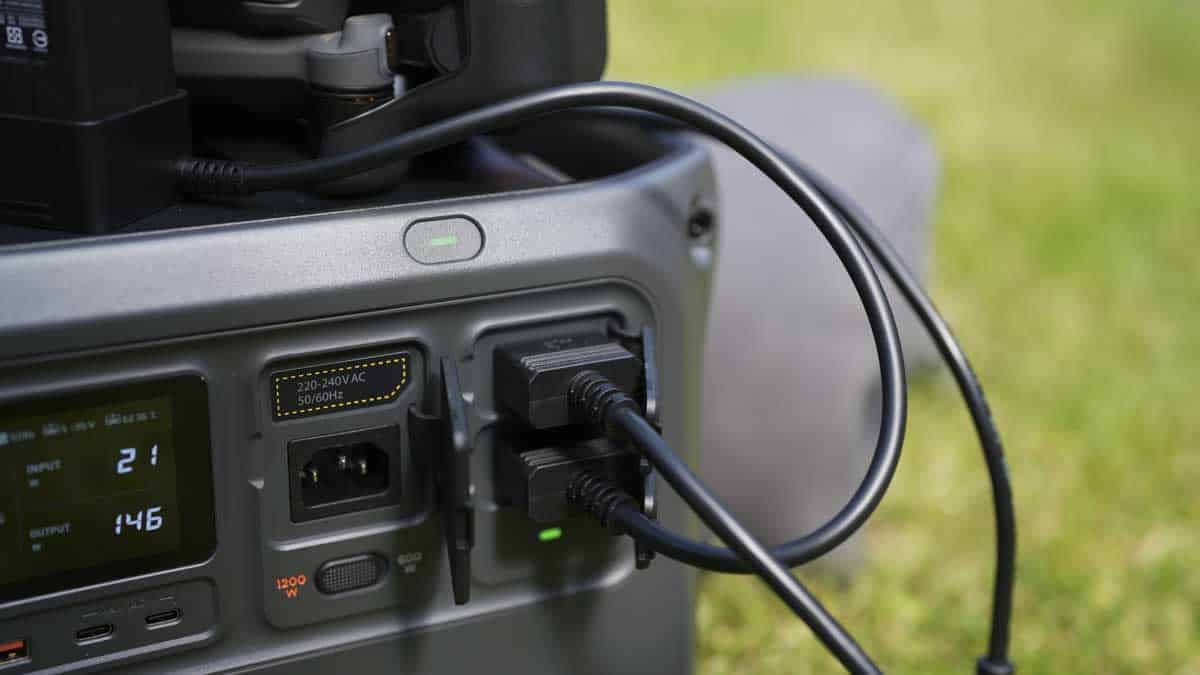 DJI Power 1000 dual input output the SDC