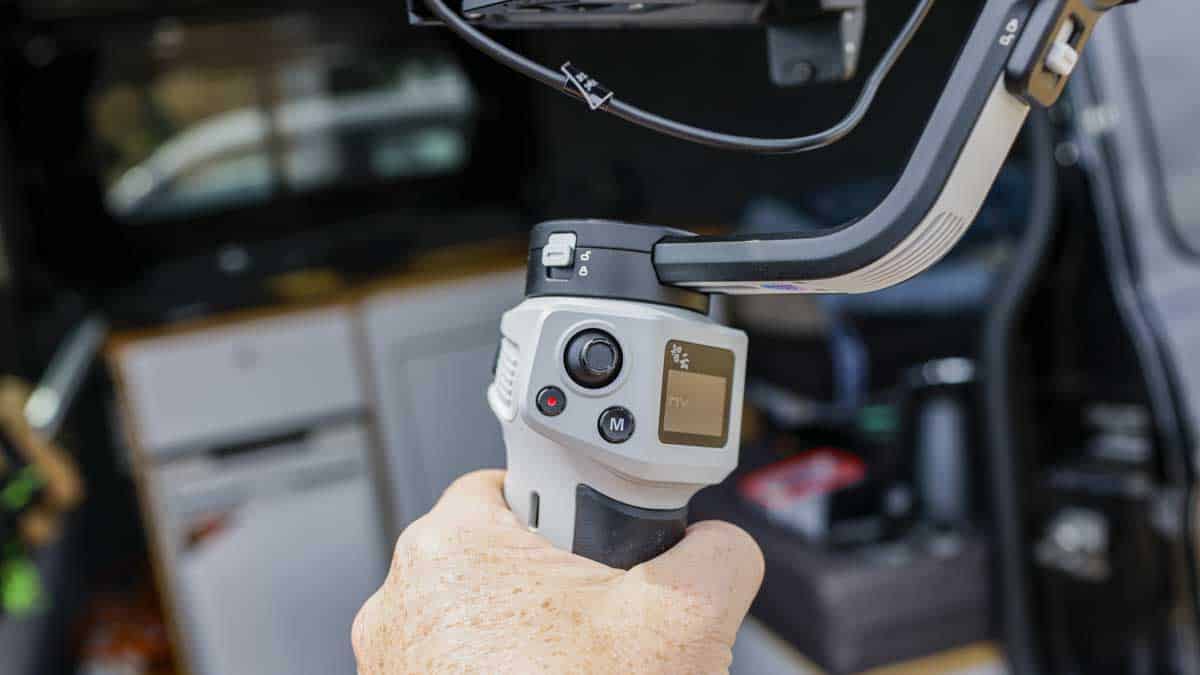 ZHIYUN CINEPEER WEEBILL 3E - joystick control
