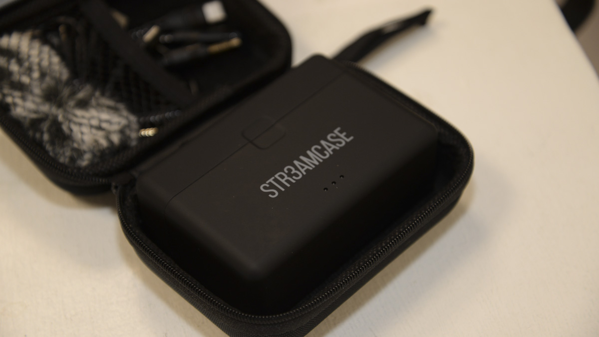 3 Legged Thing Str3amcase review