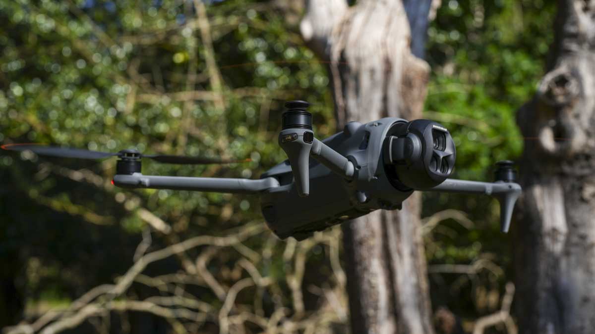 DJI Mavic 4 Pro side angle