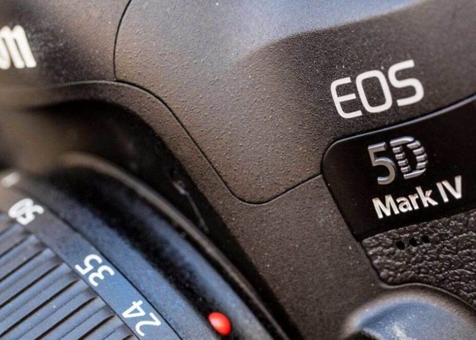 Canon 5D Mark IV logo