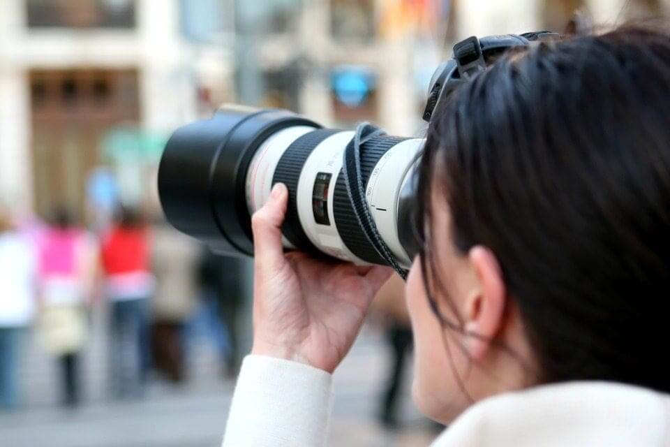 How to set up a DSLR or CSC once you take it out of the box