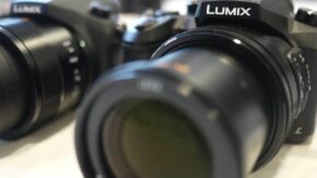 Hands-on Panasonic FZ2000 review