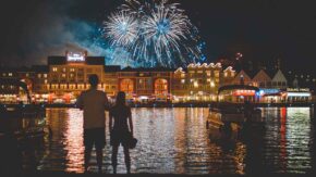 How to photograph fireworks