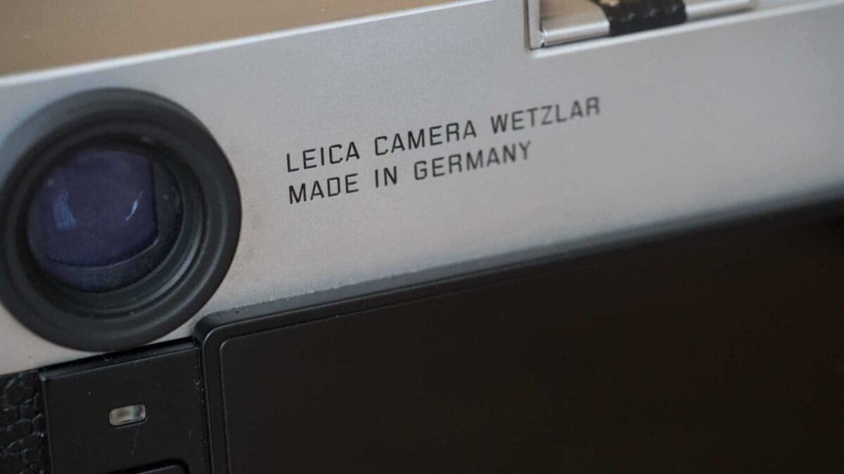 Leica M10
