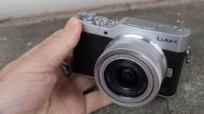 Panasonic GX800 front