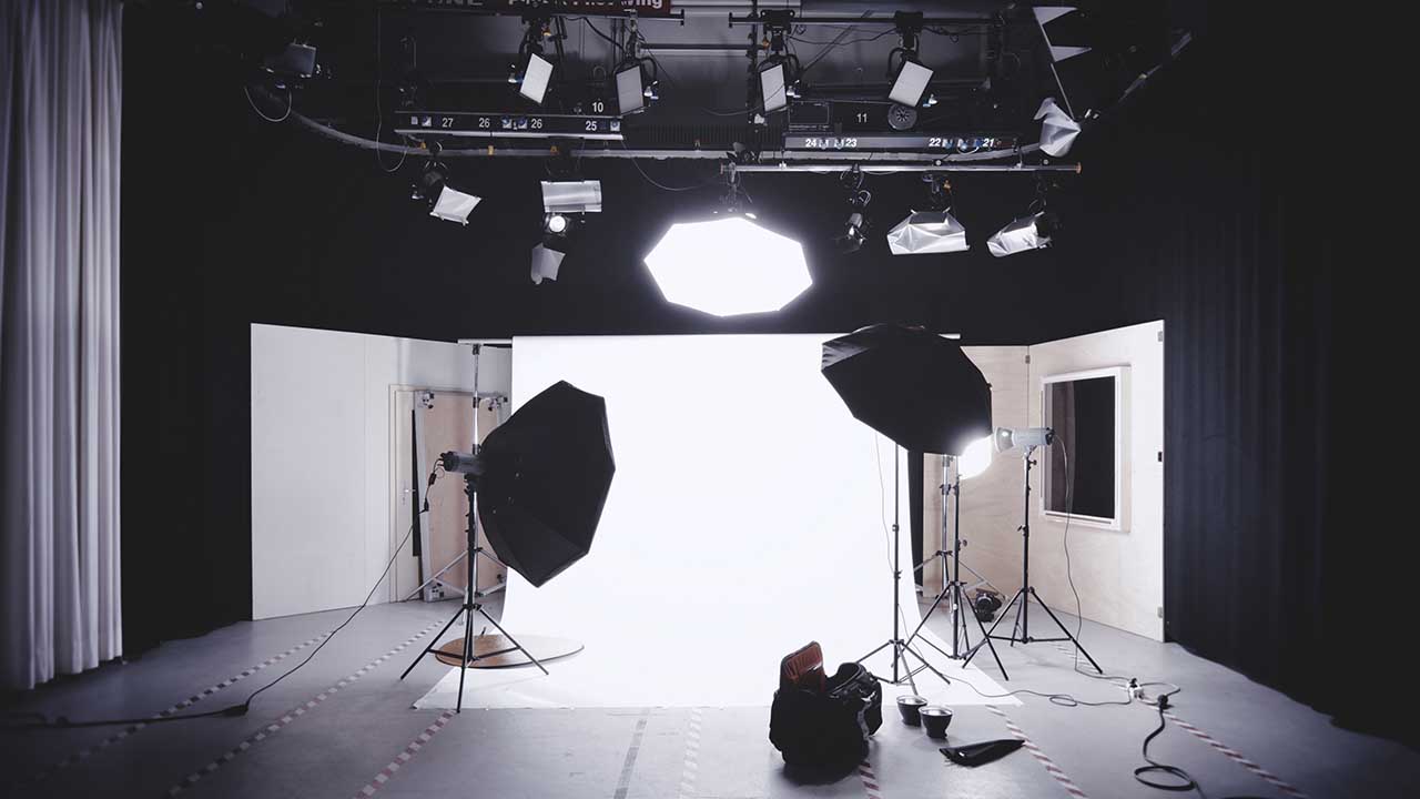 7 quick tips for better home studio photography