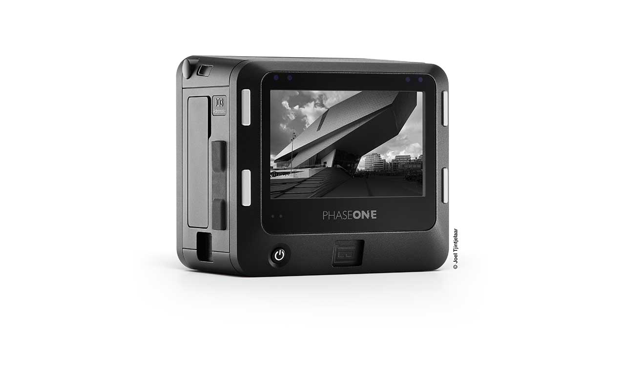 Phase One launches first 100MP black and white digital back, priced £50k