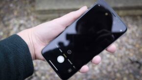 iPhone X broken camera disappointment