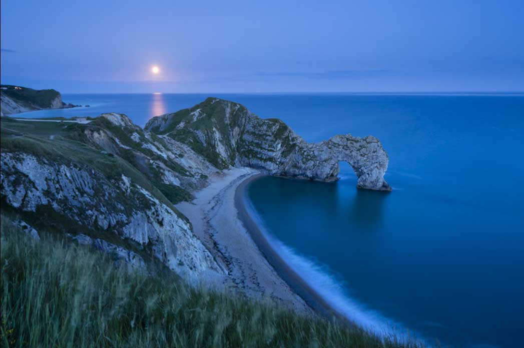 Canon’s tips for photographing the Super Blue Blood Moon