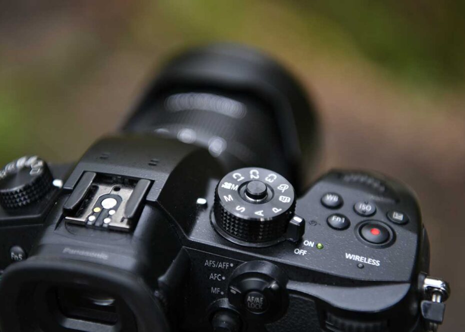 What camera settings do I need to make before I put it into movie mode?