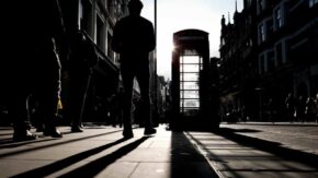 How to photograph a silhouette (and what you need to do it)