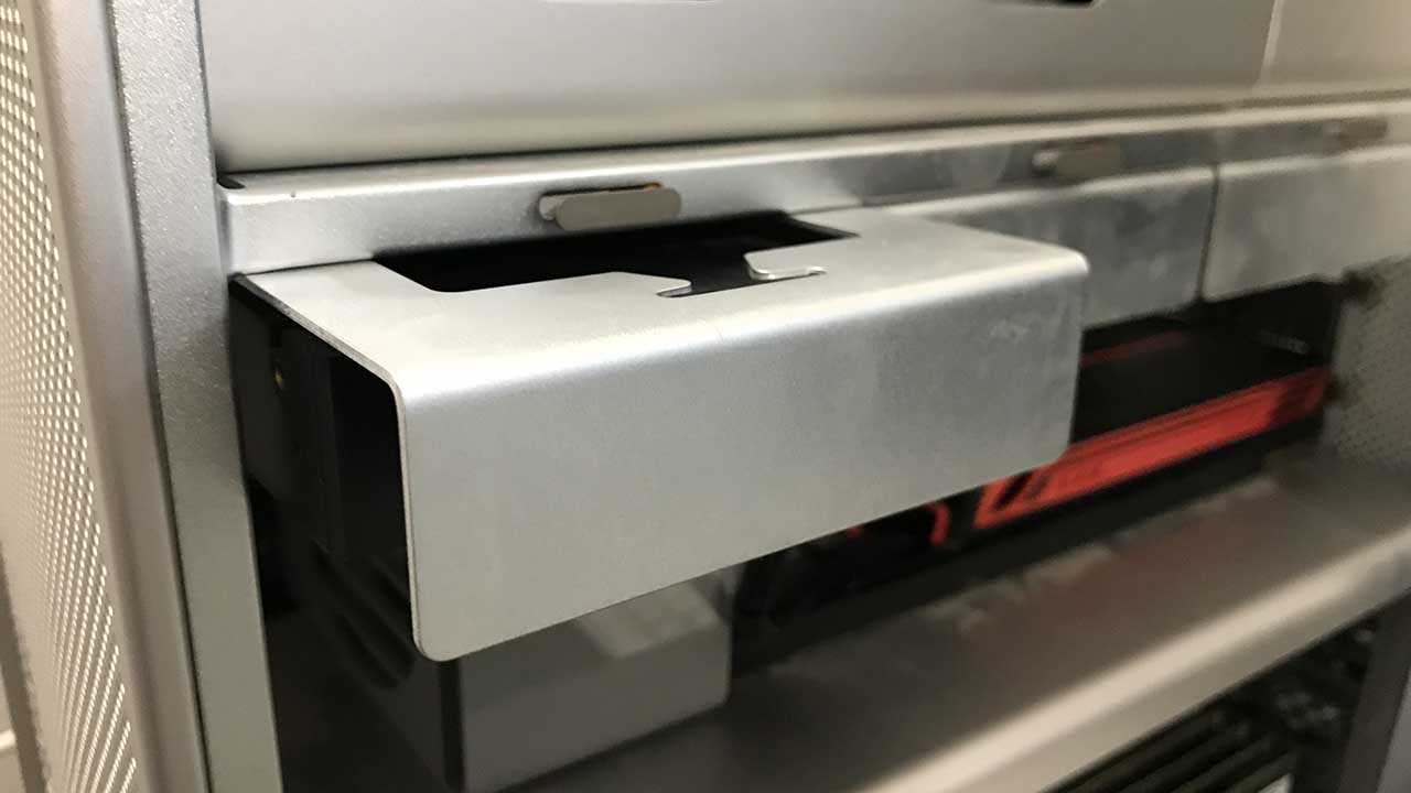 How to install an SSD in to your Mac Pro
