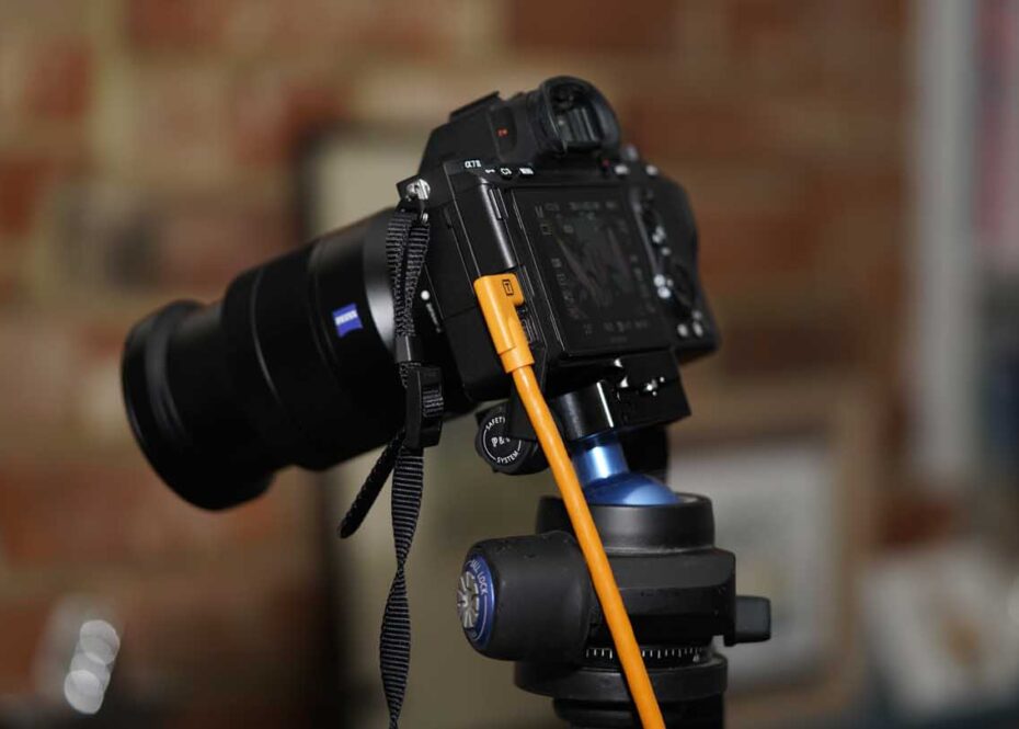 Tether Tools TetherPro USB-C Right Angle to USB-C Tether Cable 4.6m/15ft