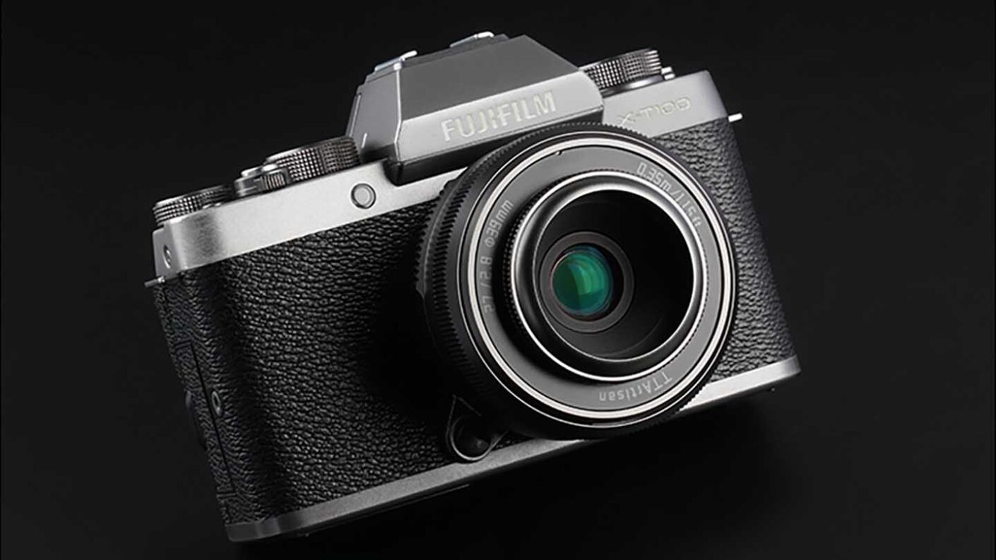 TTartisan 27mm F2.8 Autofocus Lens For Fuji revealled Pergear has announced the arrival of the ultra-compact TTartisan 27mm F2.8 Autofocus Lens For Fujifilm cameras. The new lens features a pancake design with a 41mm equivalent focal length, which makes it an ideal choice for everyday use. What marks this lens out is the inclusion of a fast autofocus system with manual override for those that want. The lens's aperture is also adjustable, utilising the aperture ring that is an integral part of the lens barrel. Ensuring that the lens is fully suitable for a huge range of photographic genres, from landscapes and portraits to the street, the lens incorporates an aperture range between f/1.2 to f/16. Running through a few of the main features of the new lens. The artisan 27mm F2.8 Autofocus has been designed for APS-C-format FUJIFILM X-mount mirrorless cameras, and considering the camera's crop factor; this provides a 41mm equivalent focal length. Design-wise the lens has been developed to be as compact as possible, taking on the everyday pancake lens look and style. This low profile makes it an ideal choice as an everyday lens. To ensure you get the shot, the lens features a bright f/2.8 maximum aperture that will enable you to capture creative images with plenty of control over the depth of field and work in lower light conditions where you need as much light passing through the lens as possible. The internal makeup of the lens sees 6 elements in 5 groups, including 2 high refraction index lenses, which can effectively suppress colour difference and control spherical aberrations. In addition to the lens, optics is a 7-blade diaphragm that helps to contribute to a smooth bokeh quality. Finally, the optical design renders a 56° angle of view to produce a distinct visual. This FOV makes the lens perfect for still-lifes, close-ups, streets, and travel photography. The artisan 27mm F2.8 Autofocus Lens For Fuji Amazon Link is available now. US: https://www.amazon.com/dp/B0BJZZHPXR?ref=myi_title_dp UK: https://www.amazon.co.uk/dp/B0BJZZHPXR?ref=myi_title_dp CA：https://www.amazon.ca/dp/B0BJZZHPXR?ref=myi_title_dp AU：https://www.amazon.com.au/dp/B0BJZZHPXR?ref=myi_title_dp SG: https://www.amazon.sg/dp/B0BJZZHPXR?ref=myi_title_dp DE： https://www.amazon.de/dp/B0BJZZHPXR?ref=myi_title_dp FR： https://www.amazon.fr/dp/B0BJZZHPXR?ref=myi_title_dp ES：https://www.amazon.es/dp/B0BJZZHPXR?ref=myi_title_dp IT：https://www.amazon.it/dp/B0BJZZHPXR?ref=myi_title_dp NL： https://www.amazon.nl/dp/B0BJZZHPXR?ref=myi_title_dp pergear: https://www.pergear.com/products/ttartisan-27mm-f2-8 Key features of the TTartisan 27mm F2.8 Autofocus Focal length 27mm Filter size 39mm Frame APS-C Maximum Aperture f/2.8 Minimum aperture f/16 Closest focusing distance is 0.35 Diaphram blades 7 Mount X Optical design 6 elements in 5 groups Weight 93g Focus method AF Angle of view 56º