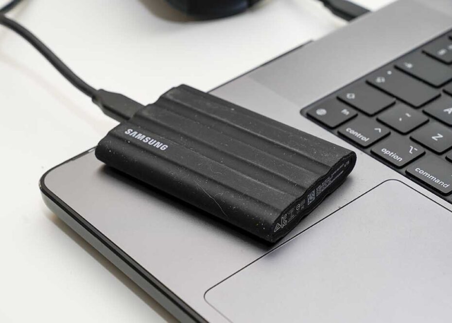 Samsung SSD T7 Shield 4TB review