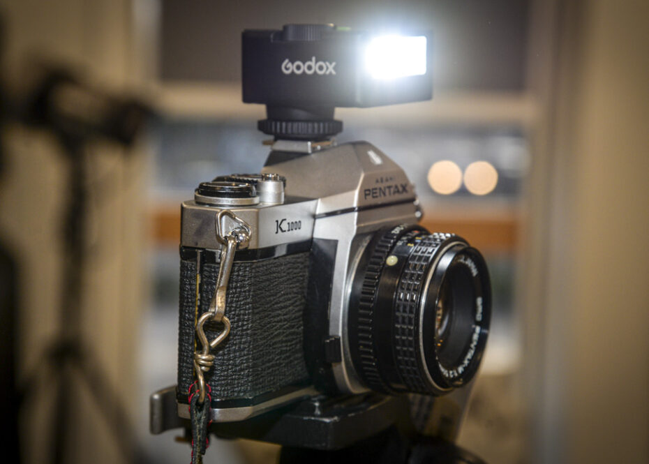 Godox iM30 flash review